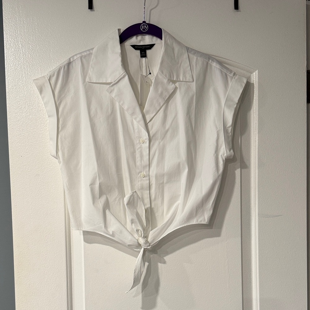 Banana Republic Factory White Tie-Front Button Down Shirt